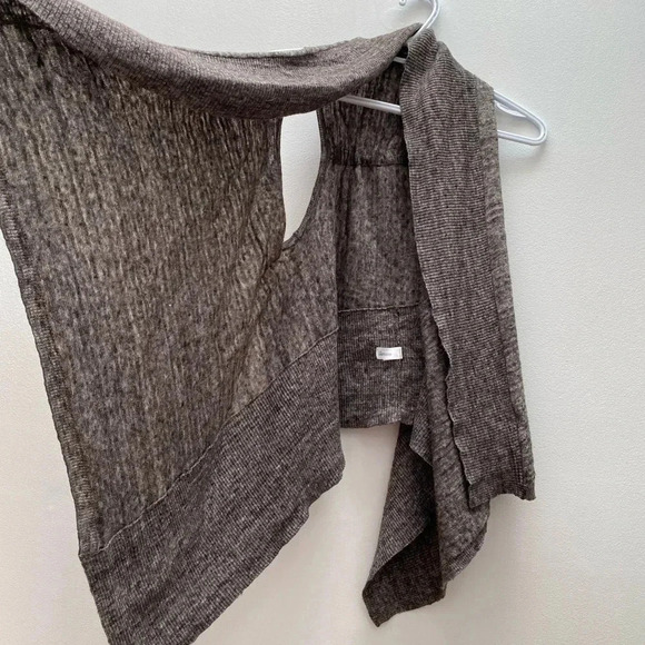 GAP - Wool Alpaca Blend Grey Layering Vest - Picture 8 of 8